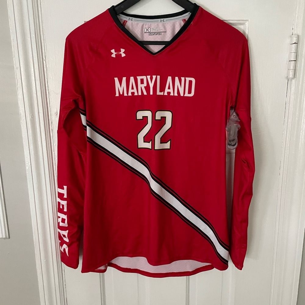 Under Armour Women’s Small Red Maryland Long Sleeve Volleyball Jersey NWT B17